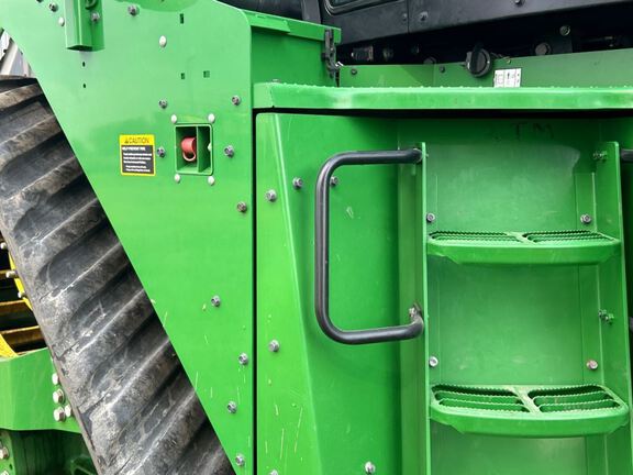 2021 John Deere 9620RX Tractor Rubber Track