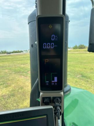 2021 John Deere 9620RX Tractor Rubber Track