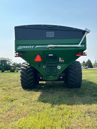 2024 Brent 1598 Grain Cart