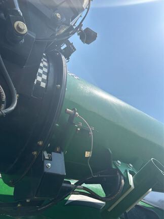 2024 Brent 1598 Grain Cart