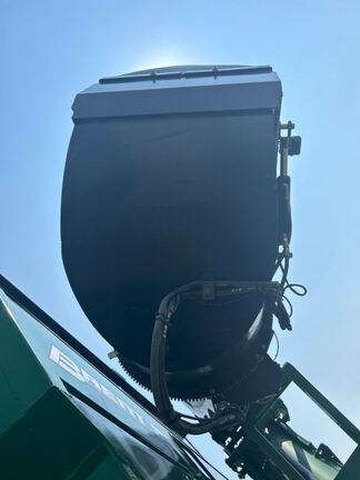 2024 Brent 1598 Grain Cart