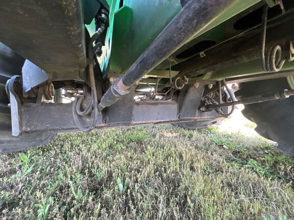 2024 Brent 1598 Grain Cart
