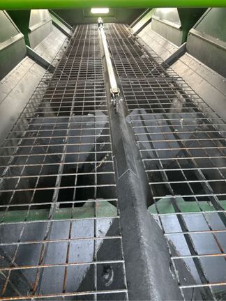 2024 Brent 1598 Grain Cart