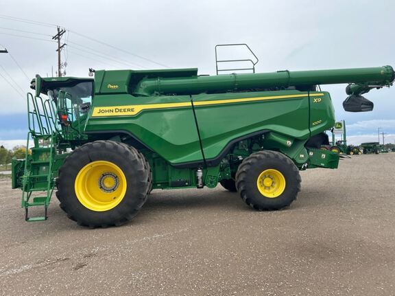 2024 John Deere X9 1000 Combine