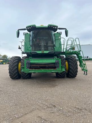 2024 John Deere X9 1000 Combine