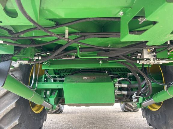 2024 John Deere X9 1000 Combine