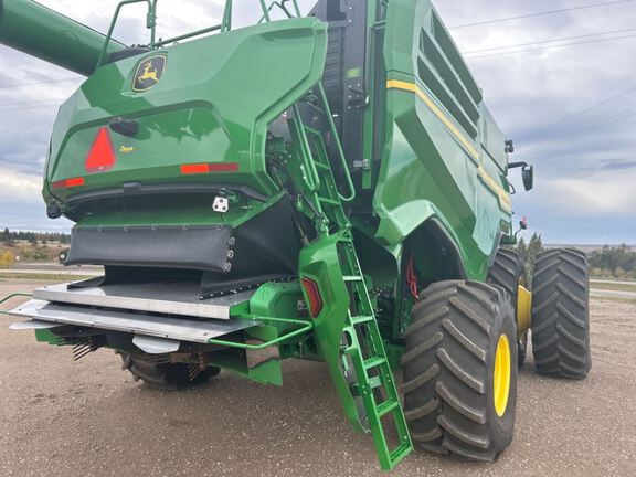 2024 John Deere X9 1000 Combine