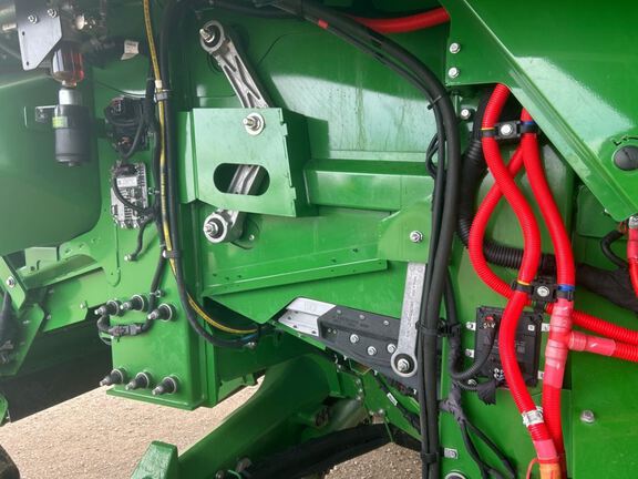 2024 John Deere X9 1000 Combine