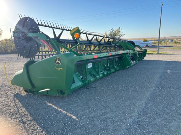 2019 John Deere 745FD Header Combine