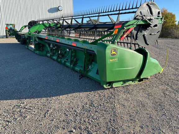 2019 John Deere 745FD Header Combine