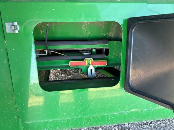 2019 John Deere 745FD Header Combine