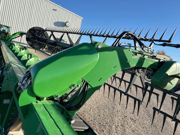 2019 John Deere 745FD Header Combine
