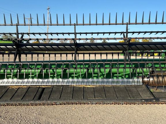 2019 John Deere 745FD Header Combine