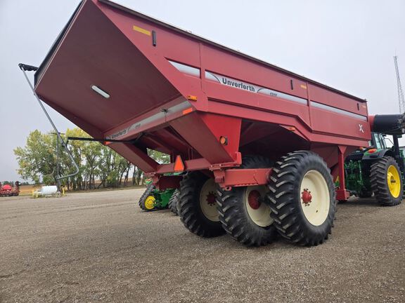 2015 Unverferth 1315 Grain Cart