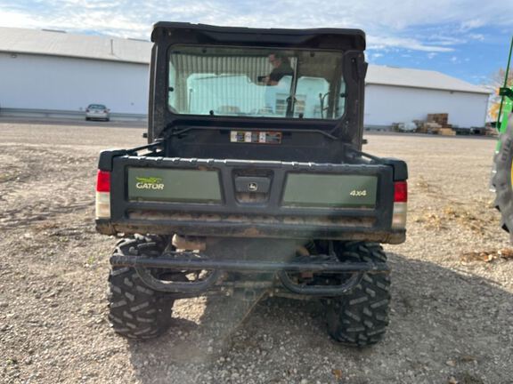 2022 John Deere XUV835M ATV