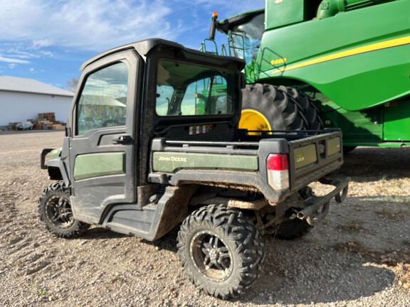 2022 John Deere XUV835M ATV