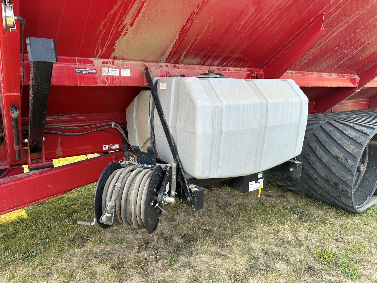 2022 Brent 2596 Grain Cart