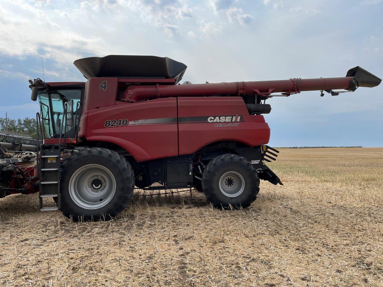 2018 Case IH AF8240 Combine