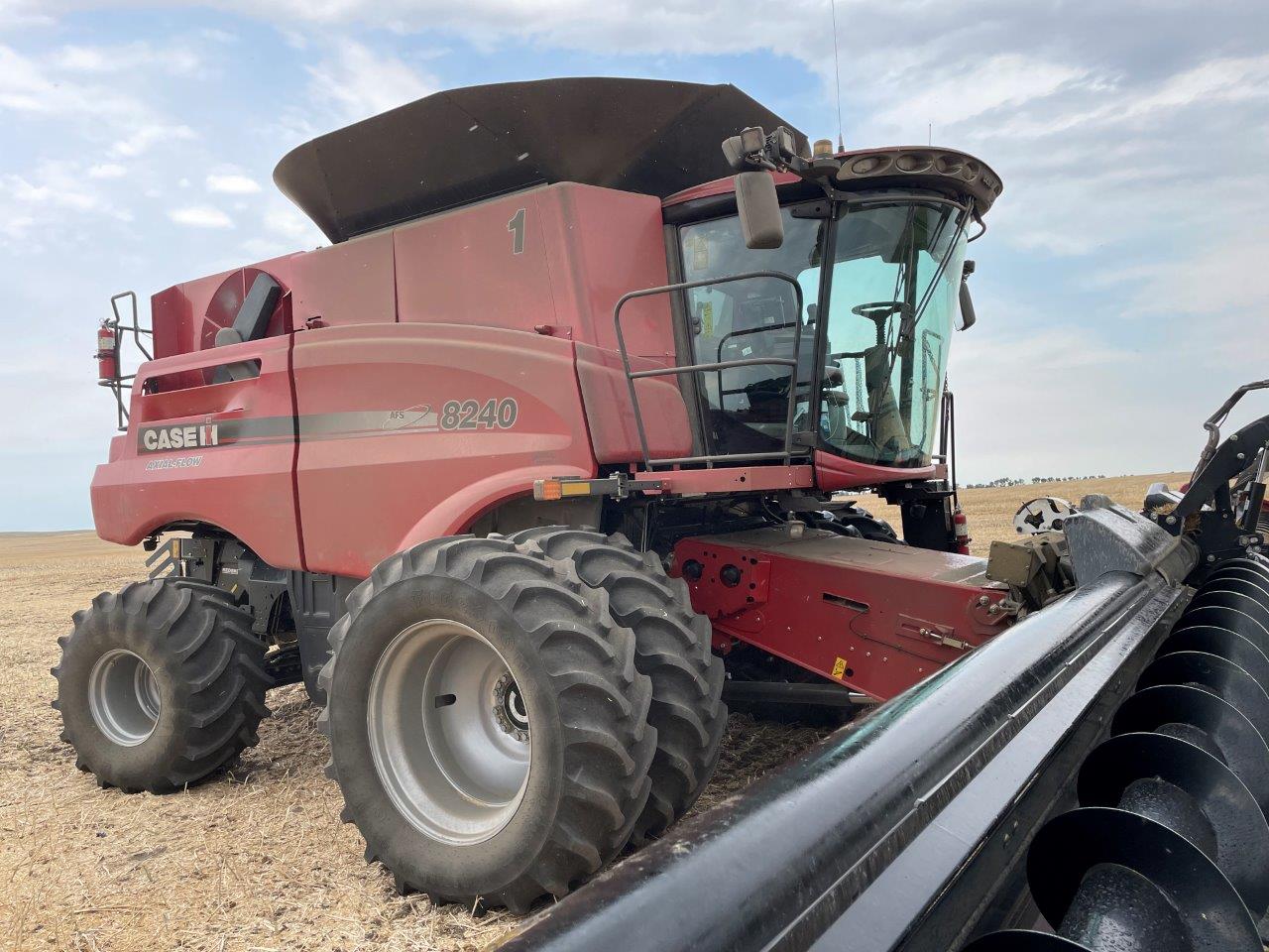 2018 Case IH AF8240 Combine