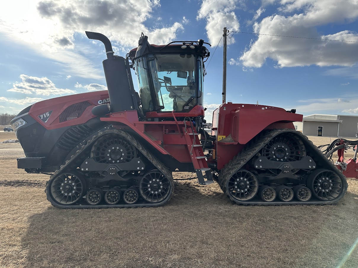 2024 Case IH STG715 Tractor