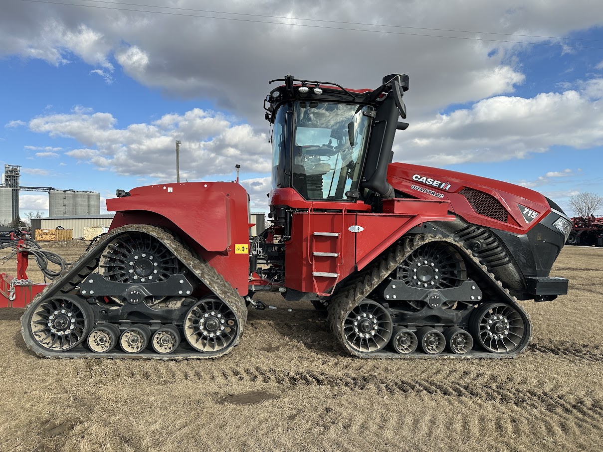 2024 Case IH STG715 Tractor