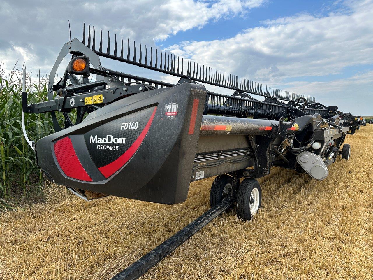 2019 MacDon FD140 Header Combine