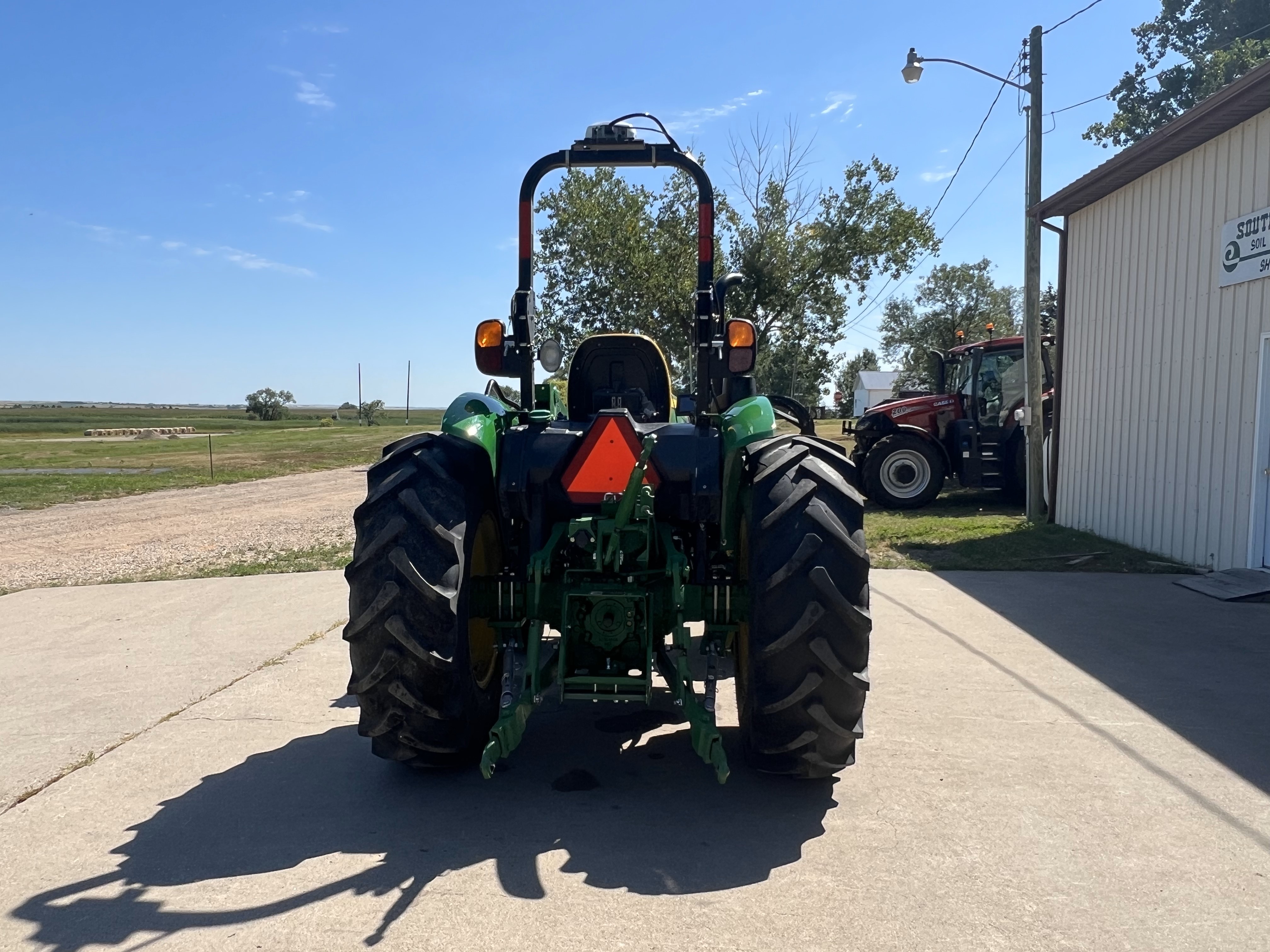 2022 John Deere 5065E Tractor