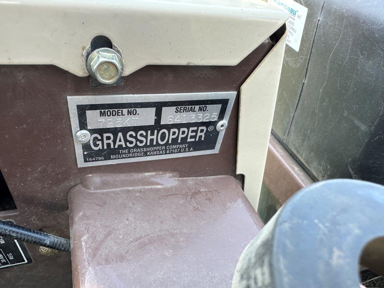 2014 Grasshopper 725KT Mower/Front Deck