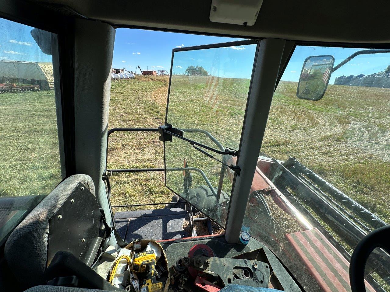 2000 Case IH 8860 Windrower