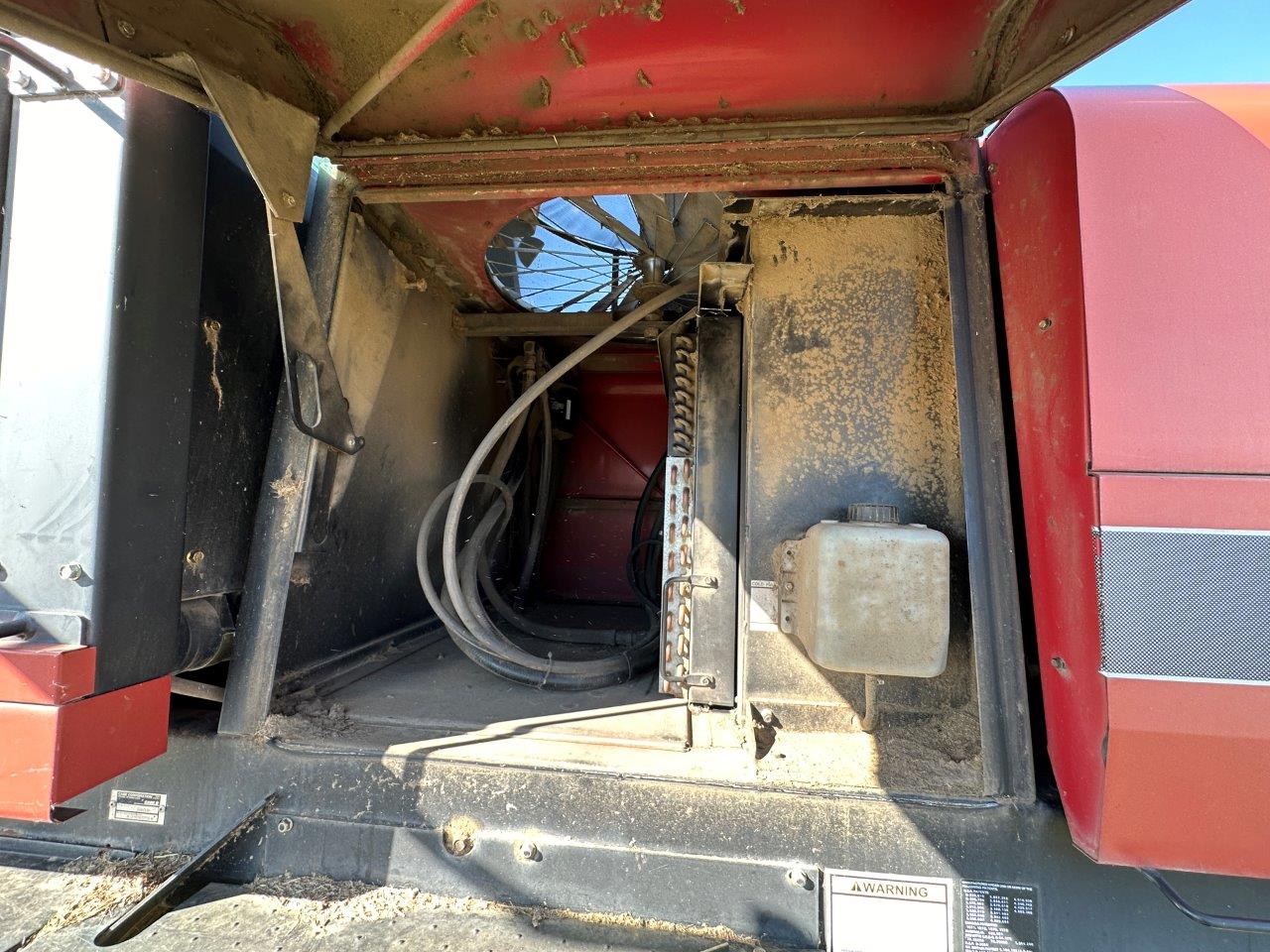 2000 Case IH 8860 Windrower