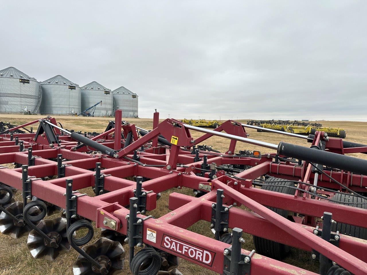 2016 Salford I-1160 Vertical Tillage