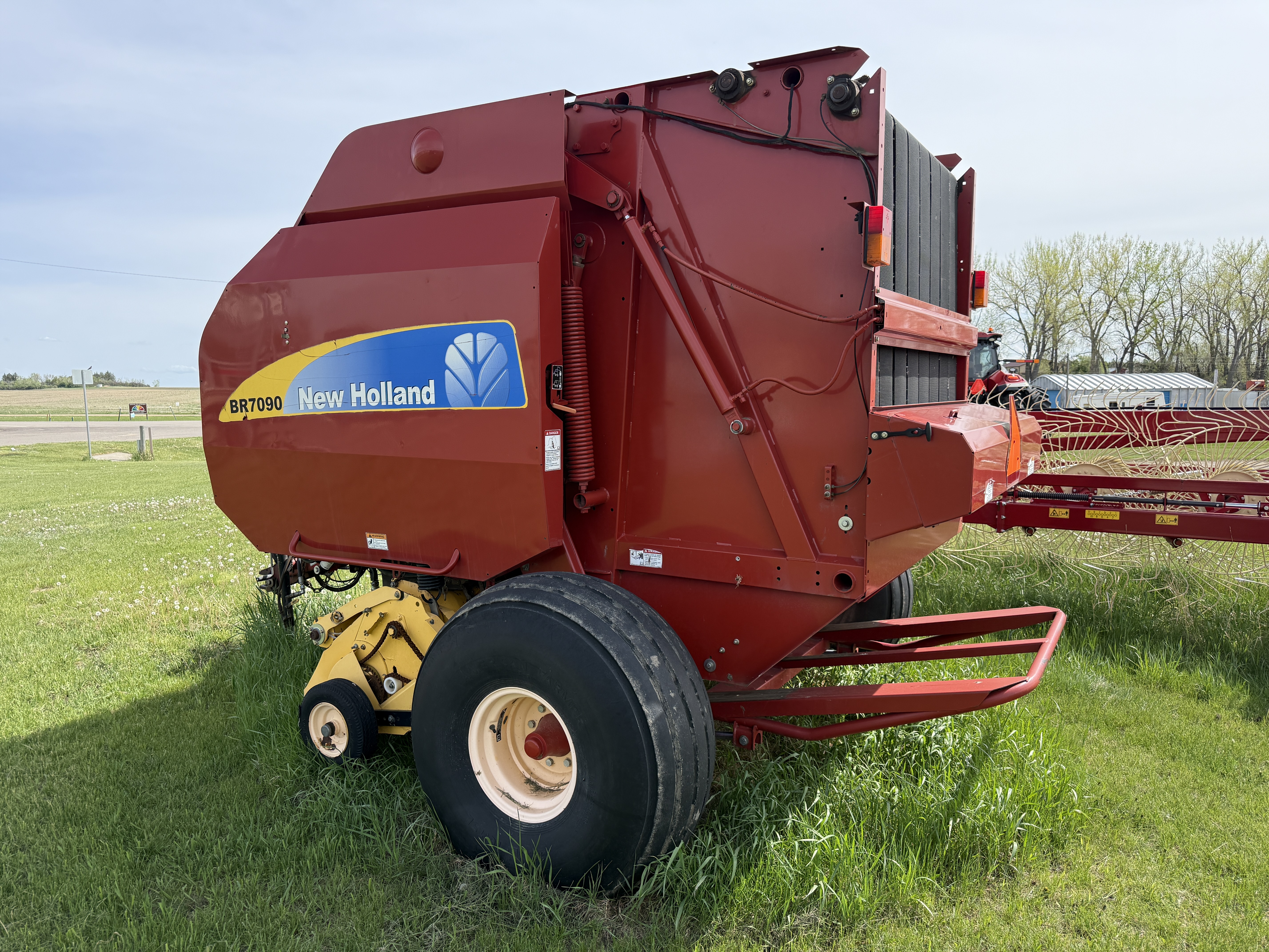 2011 New Holland BR7090 Baler/Round