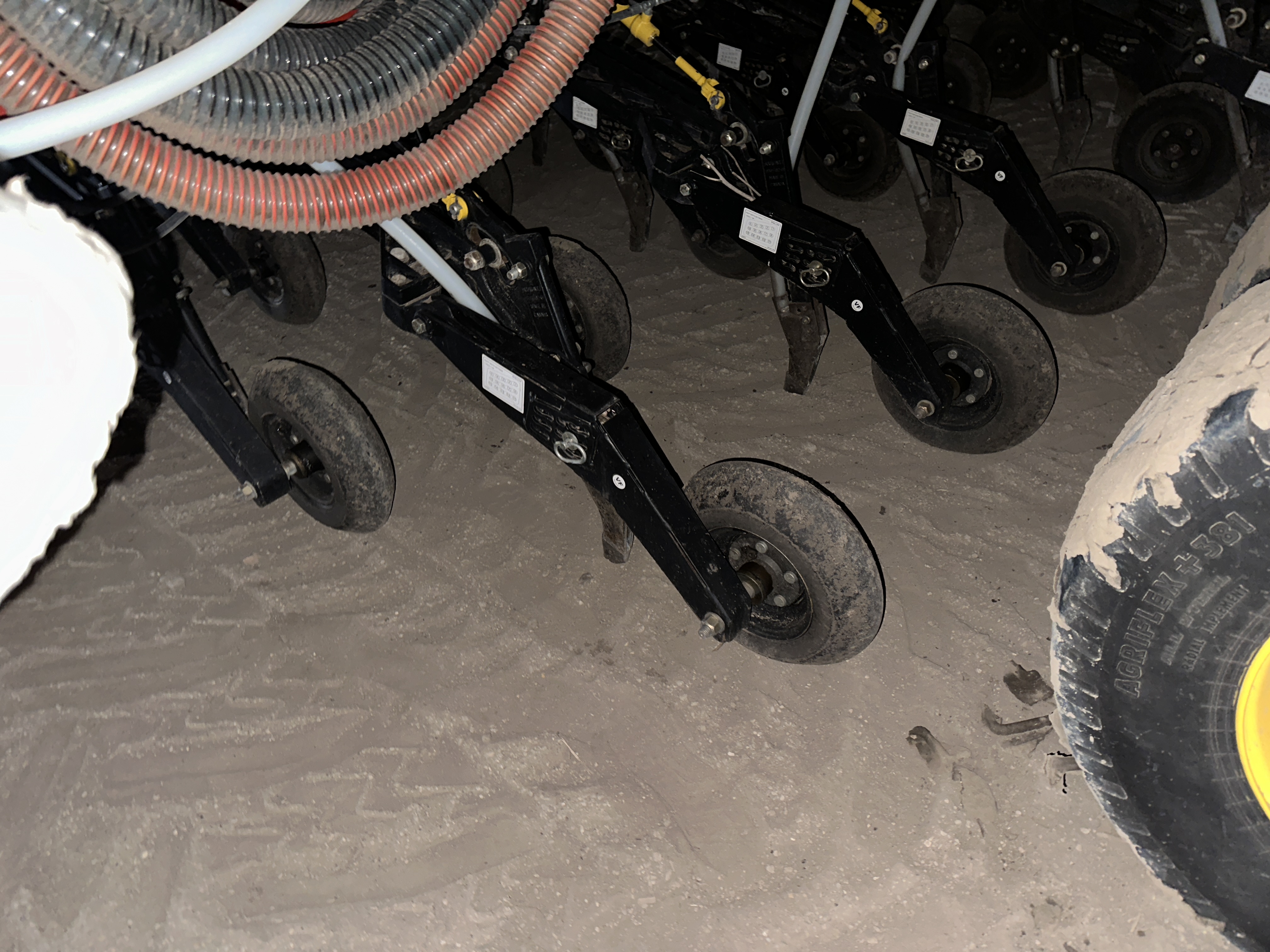 2015 Bourgault 3320 Air Drill