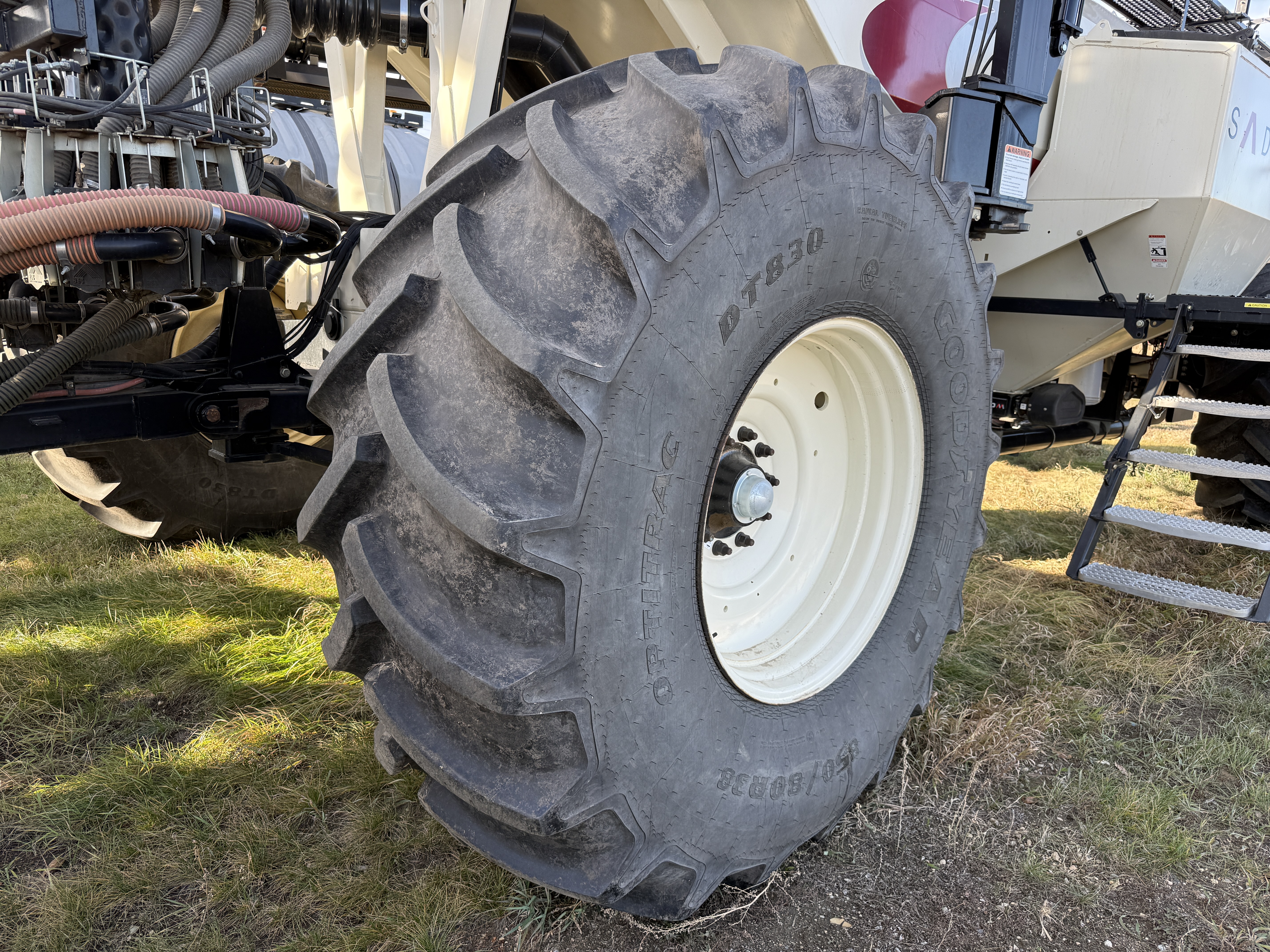 2015 Bourgault 3320 Air Drill