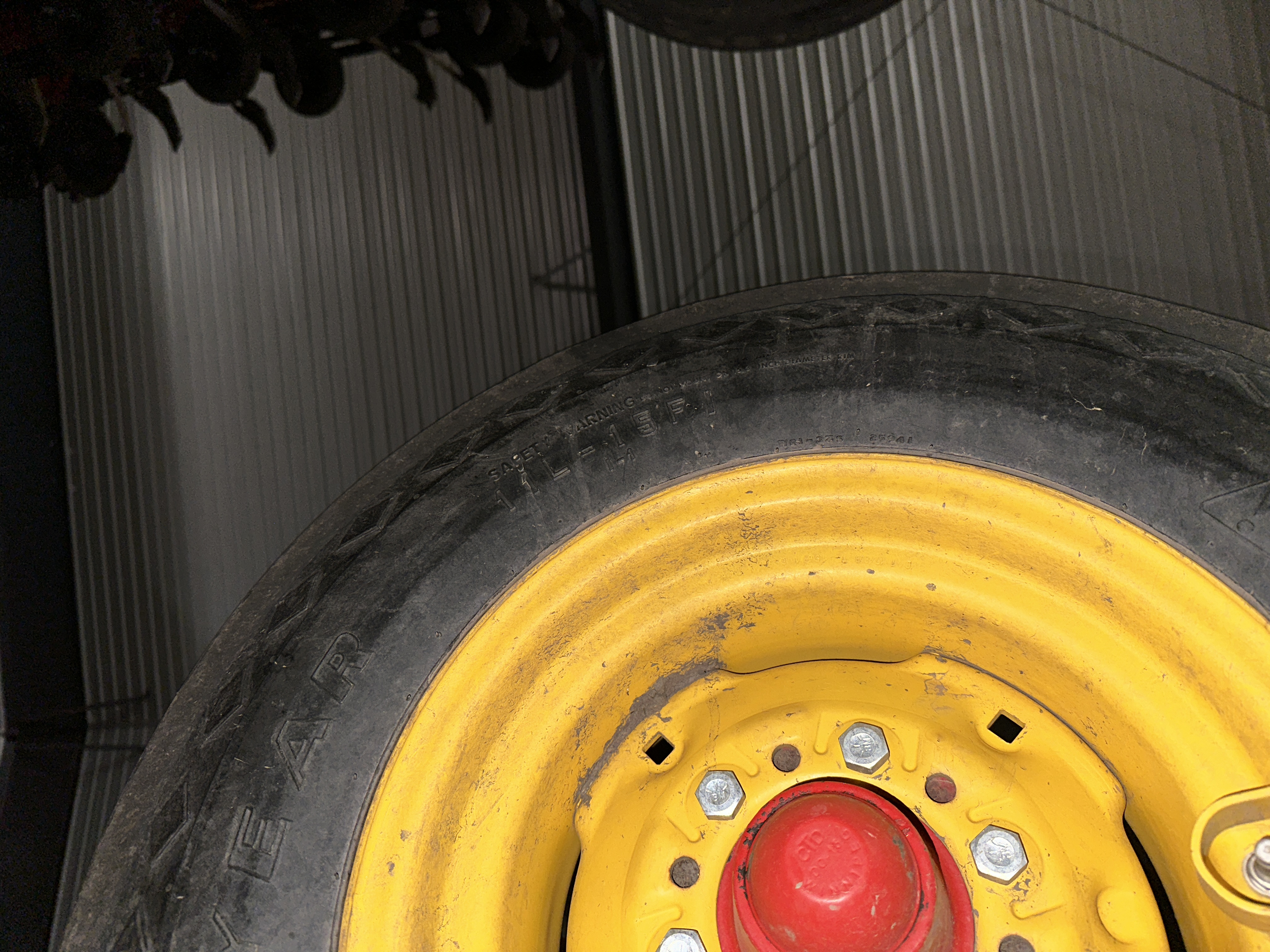 2015 Bourgault 3320 Air Drill
