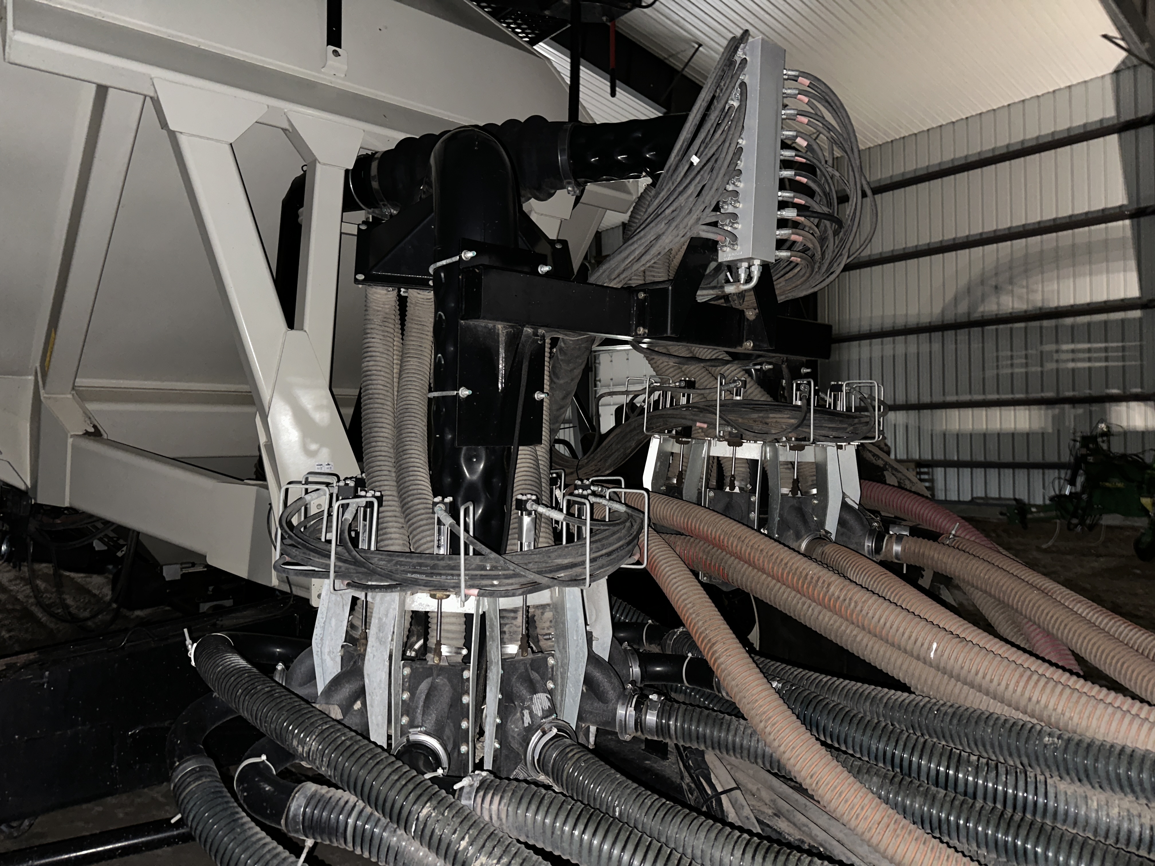 2015 Bourgault 3320 Air Drill