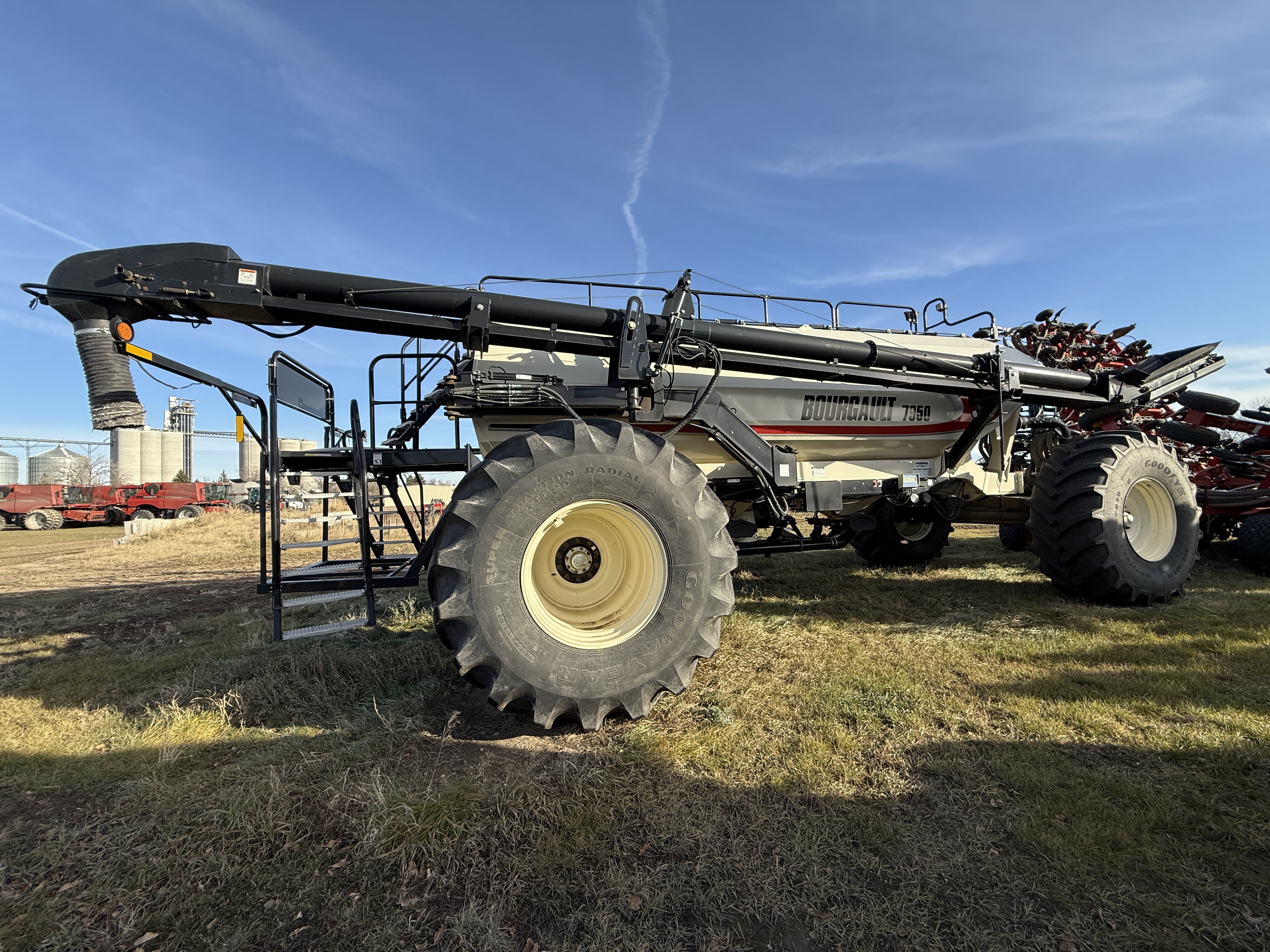 2015 Bourgault 3320 Air Drill