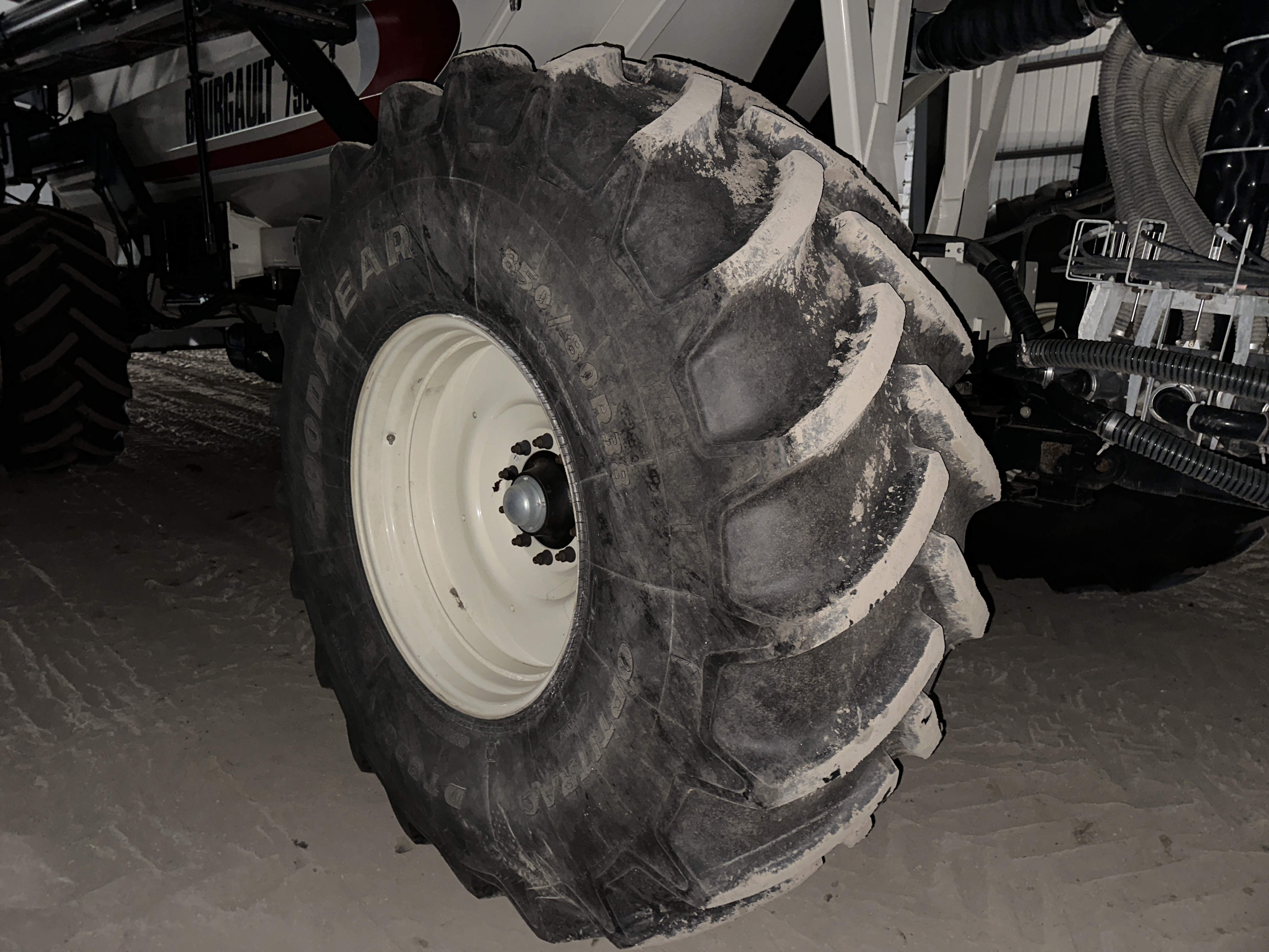 2015 Bourgault 3320 Air Drill