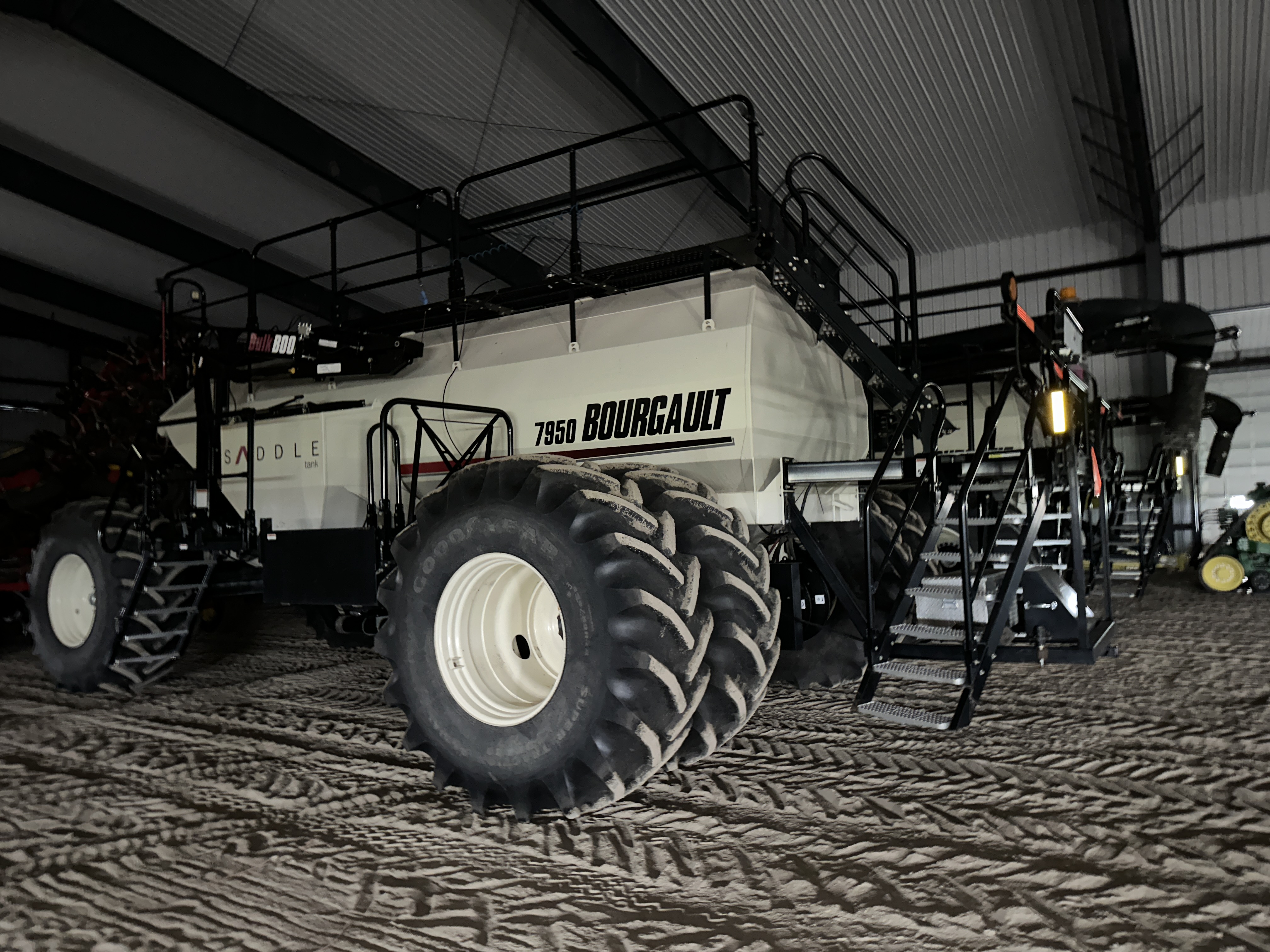 Additional image Model Thumbnail