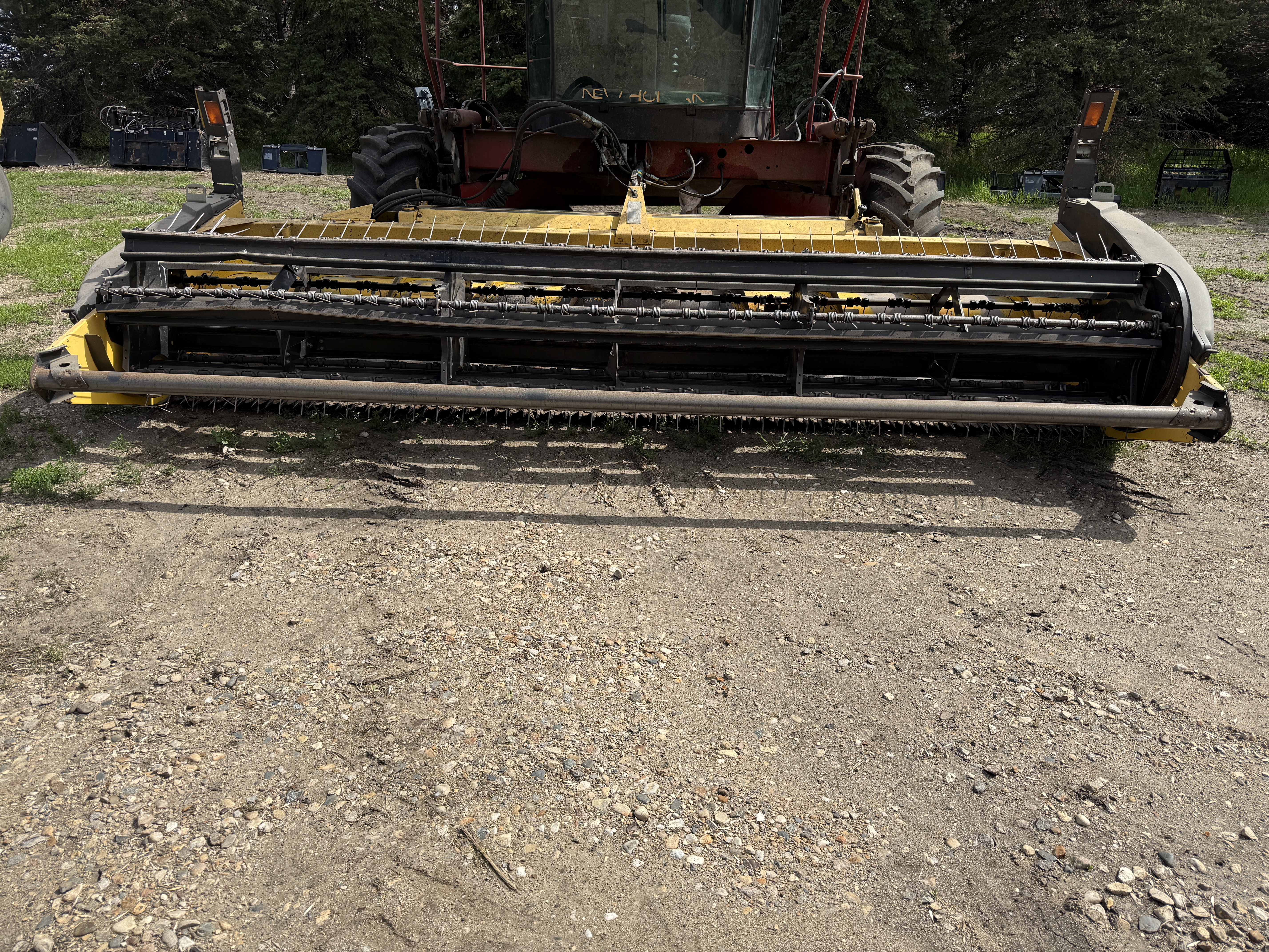 2011 New Holland HS16 Header Hay