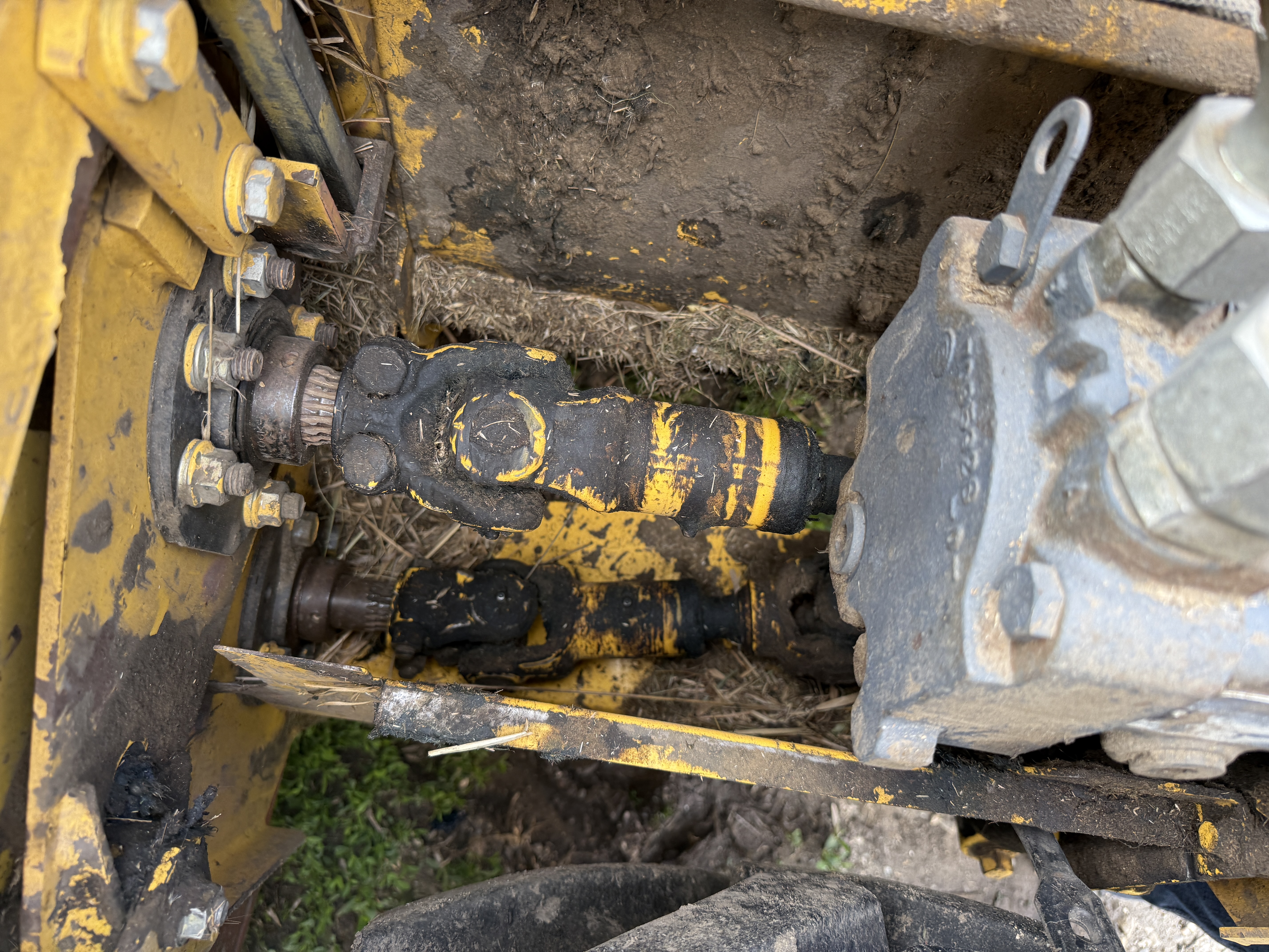 2011 New Holland HS16 Header Hay