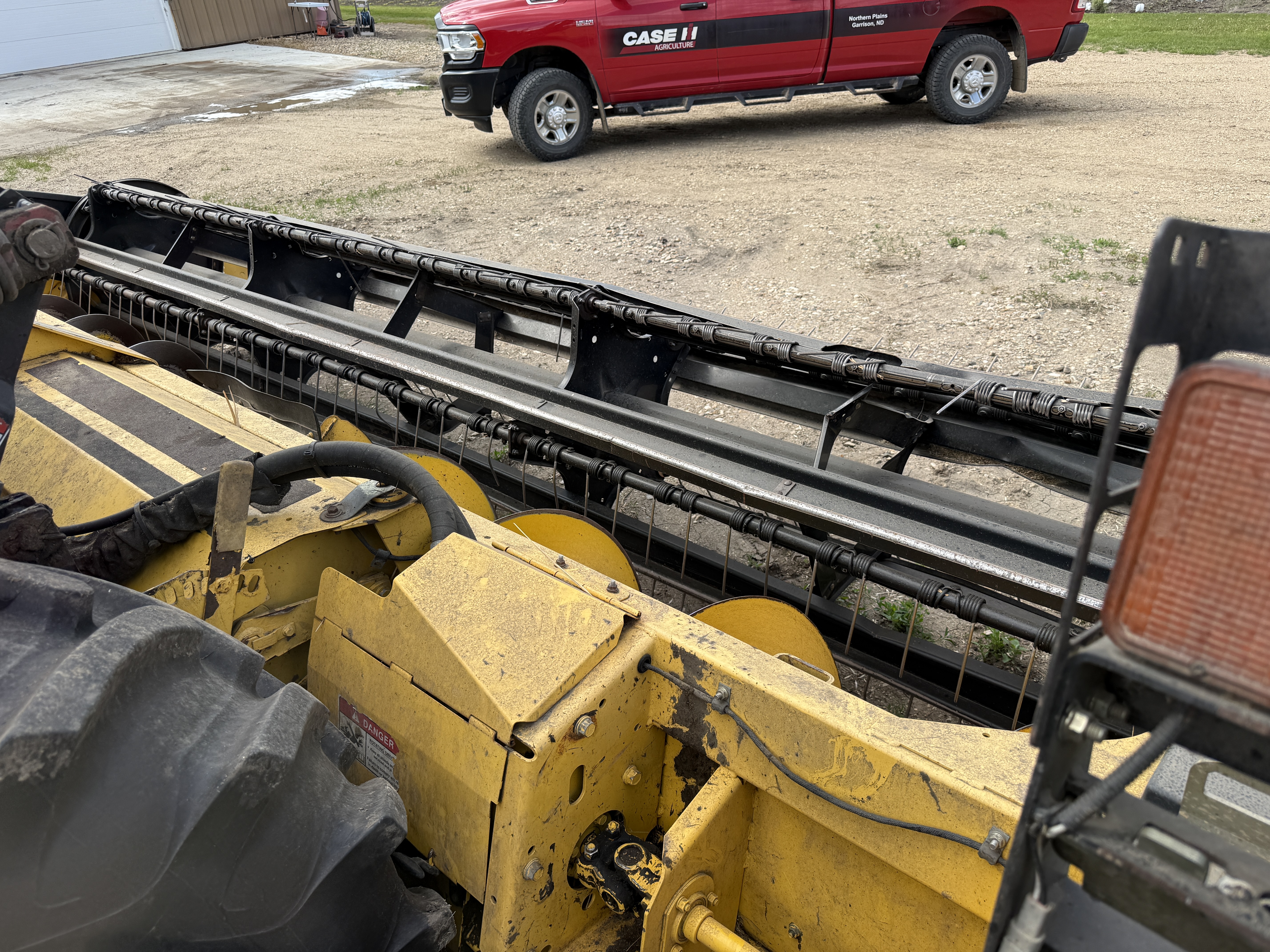 2011 New Holland HS16 Header Hay