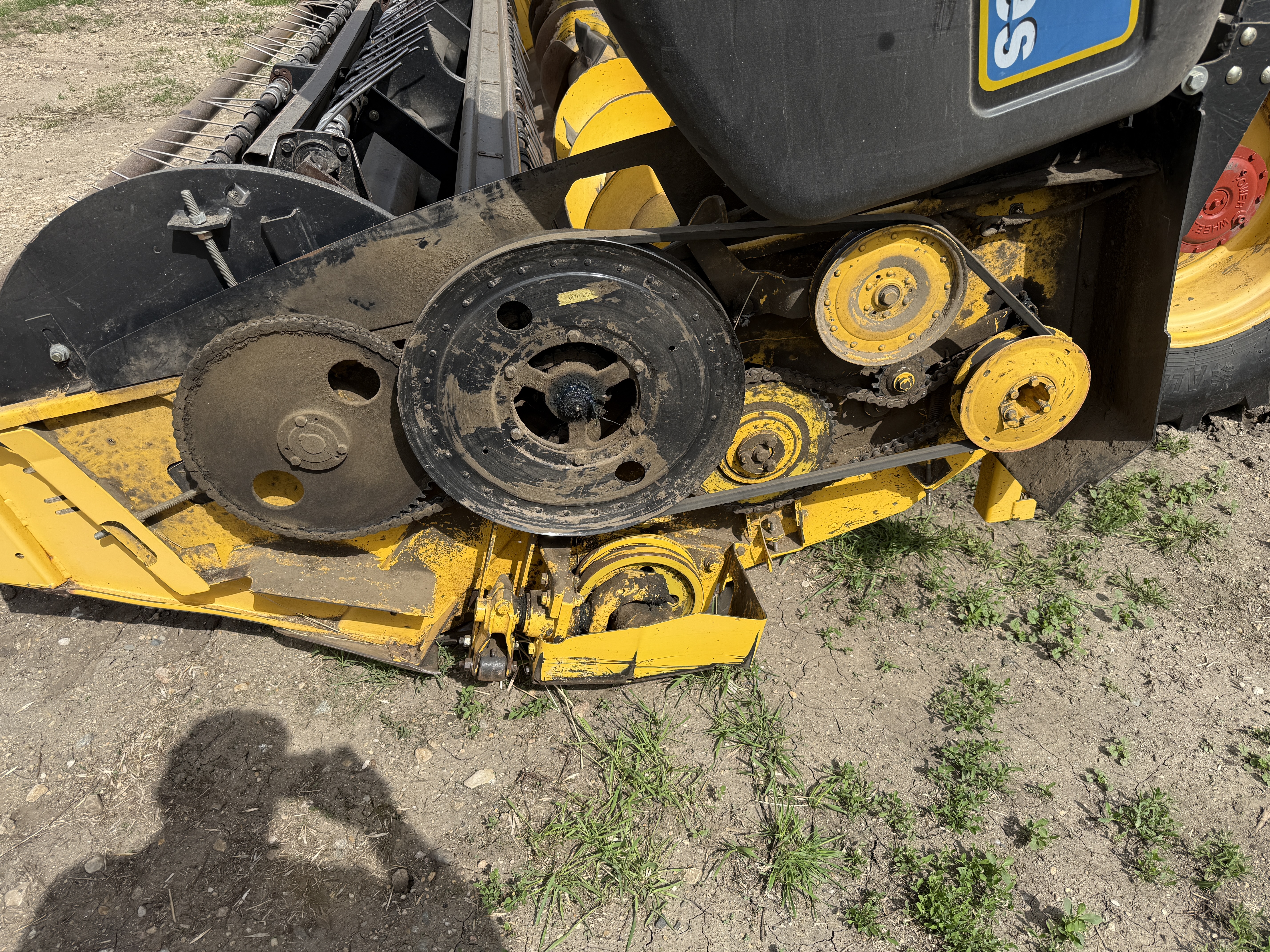 2011 New Holland HS16 Header Hay