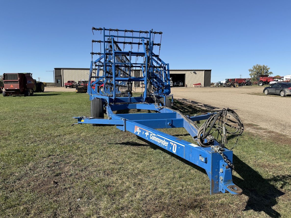 2013 Brandt 7000 Harrow