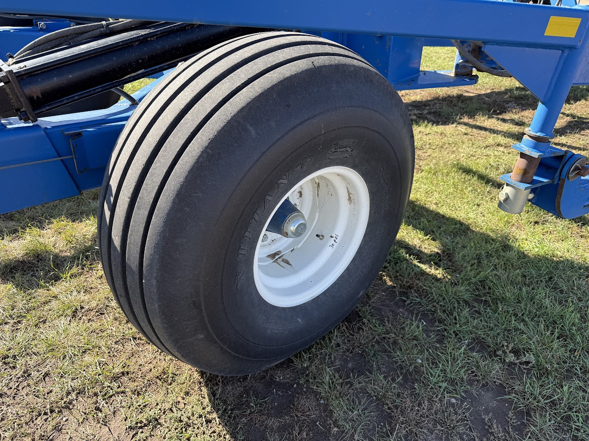 2013 Brandt 7000 Harrow