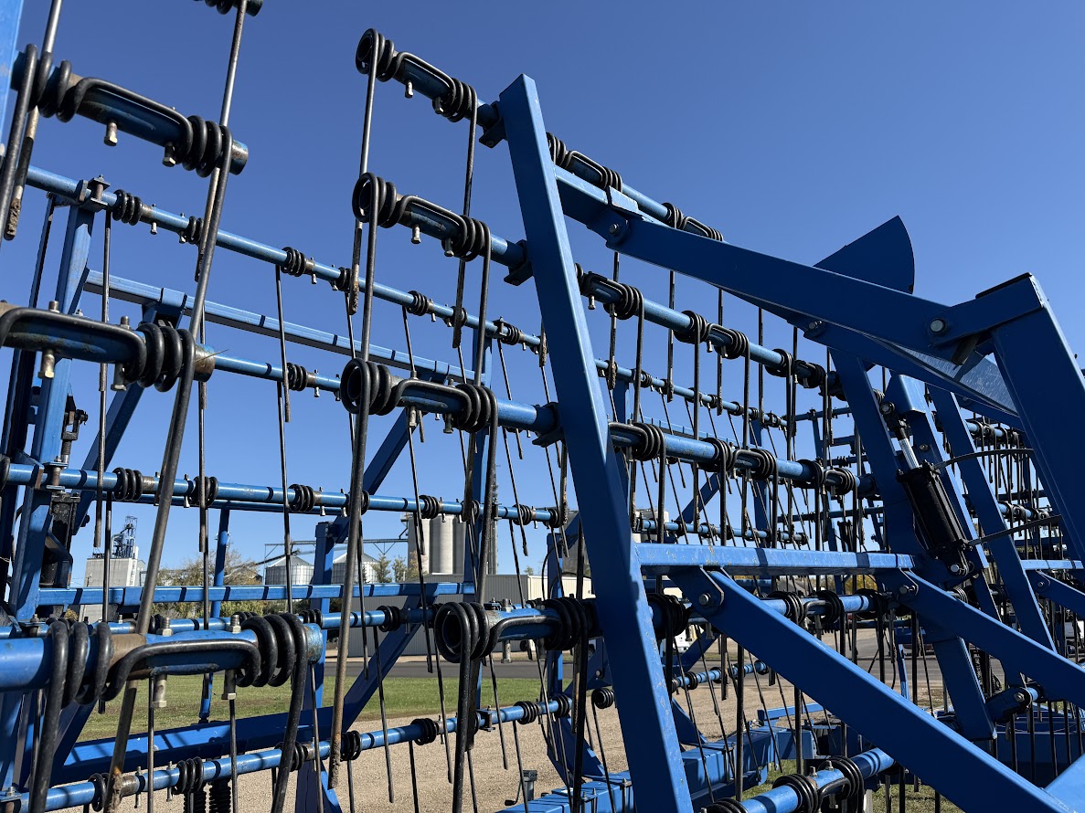 2013 Brandt 7000 Harrow