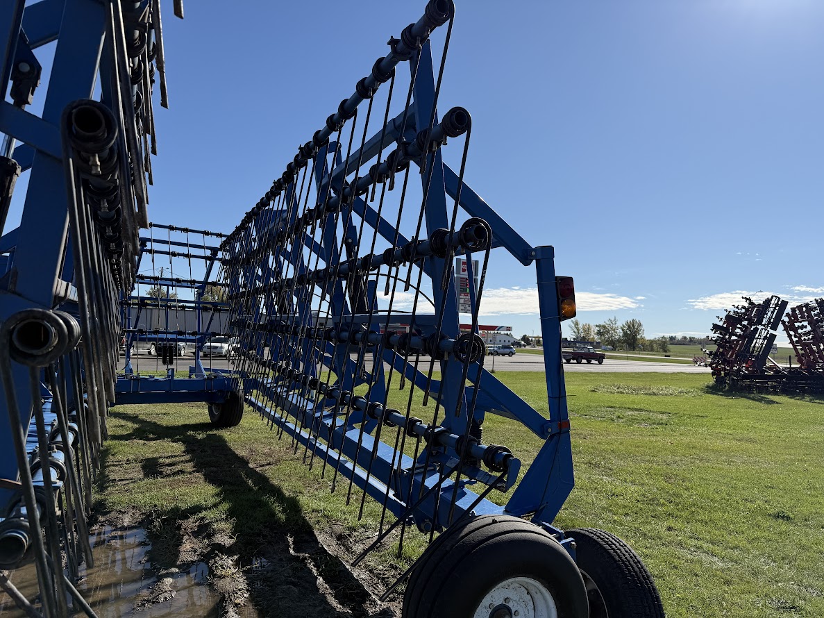 2013 Brandt 7000 Harrow