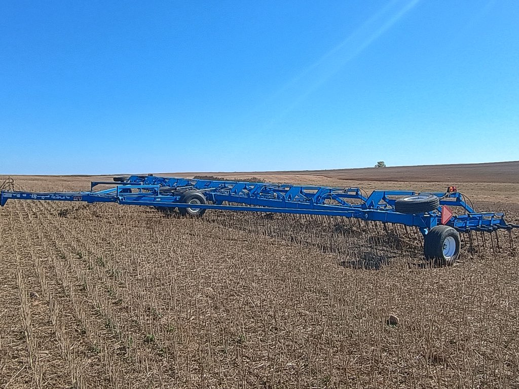 2013 Brandt 7000 Harrow