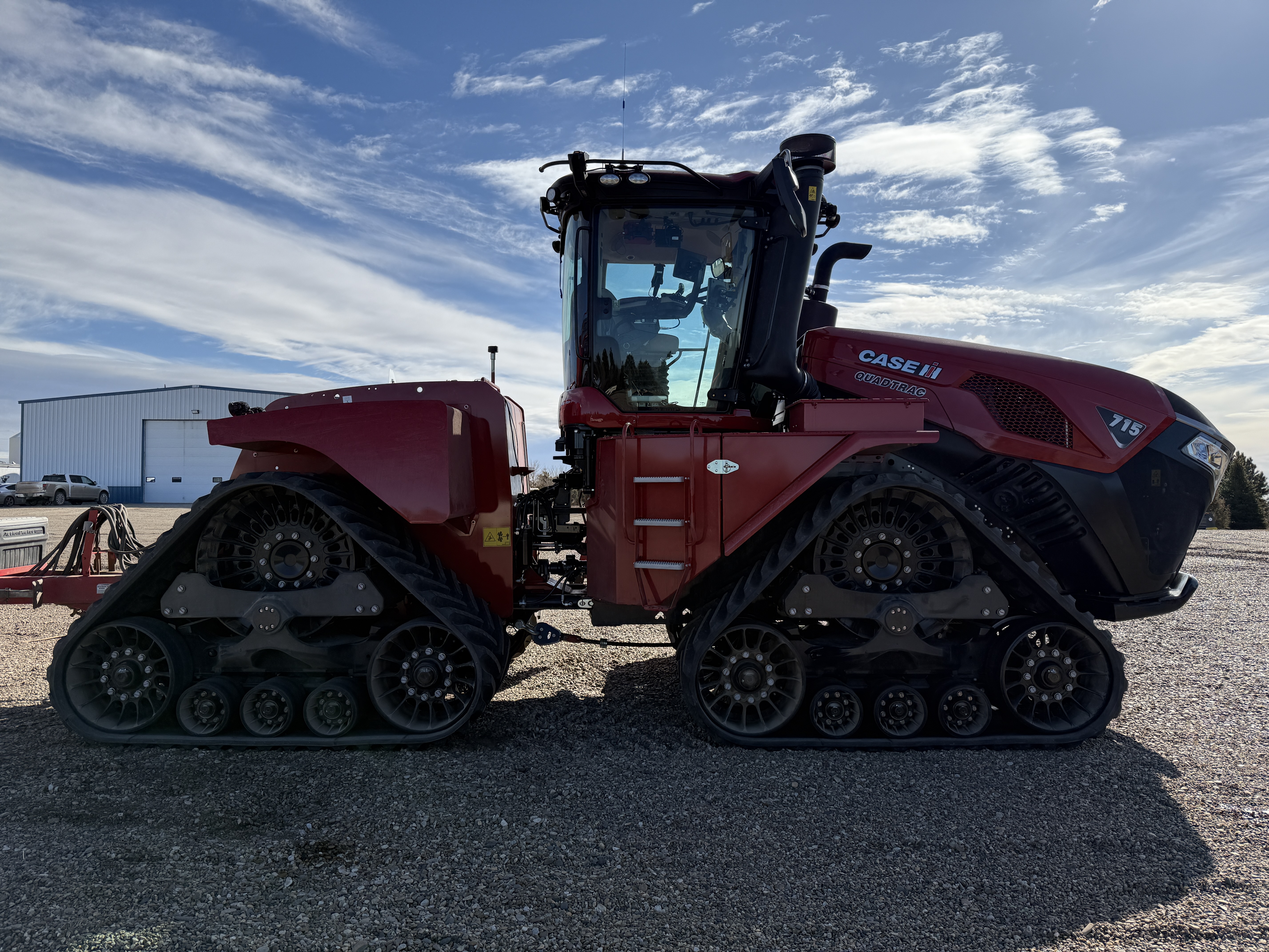 2025 Case IH Steiger 715 AFS Quad Tractor