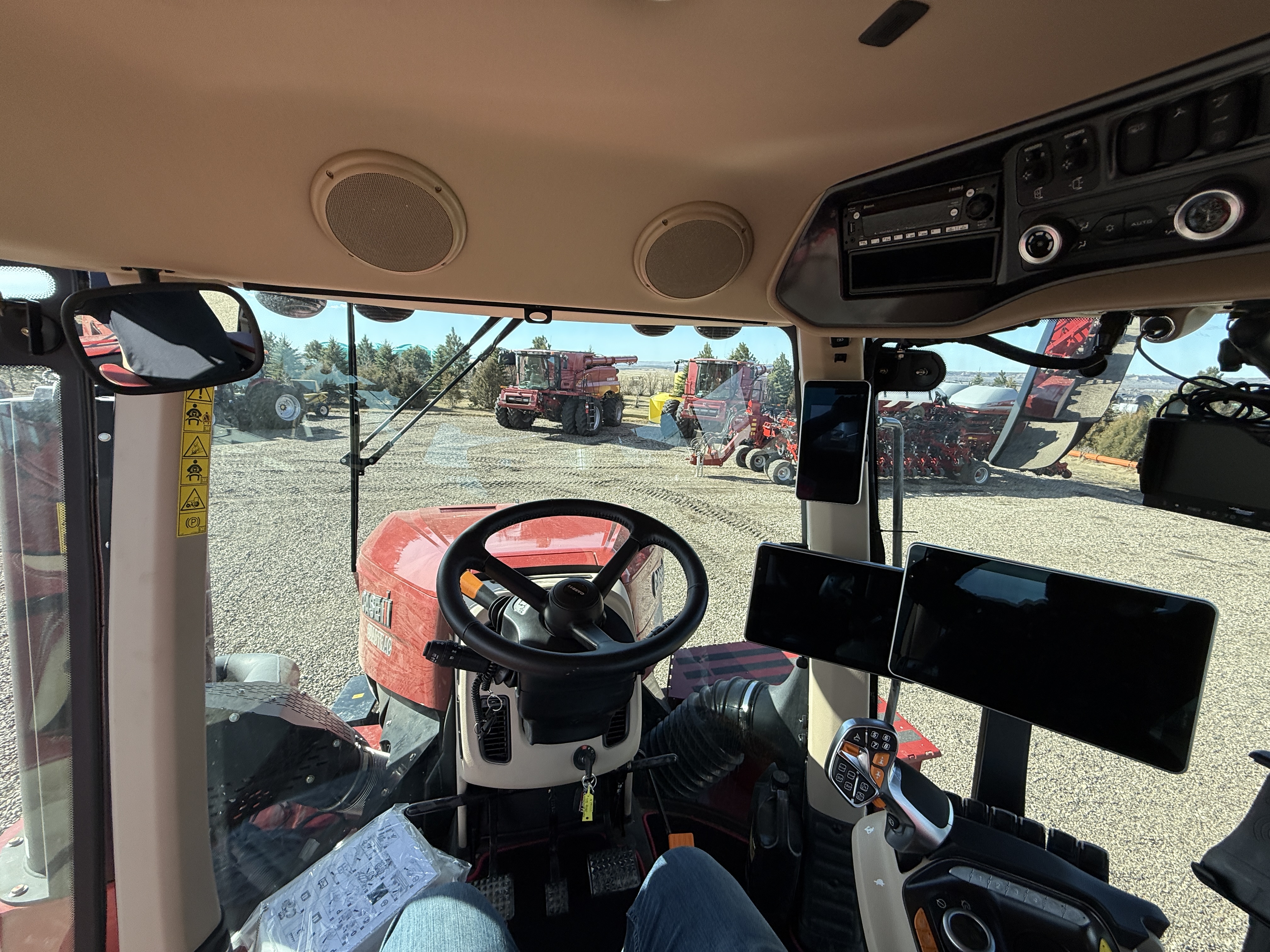 2025 Case IH Steiger 715 AFS Quad Tractor